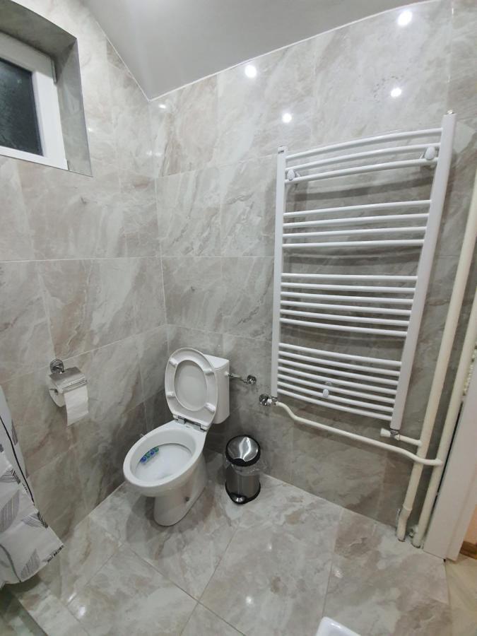 Apartman Dodolu ベオグラード エクステリア 写真